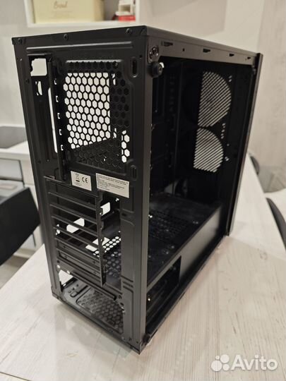 Корпус для пк azza iris 330