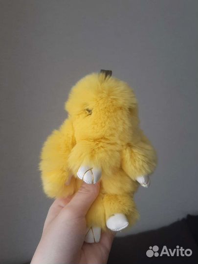 Игрушка пушистый заяц