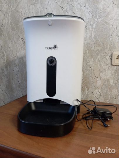 Автоматическая кормушка Petwant PF-102