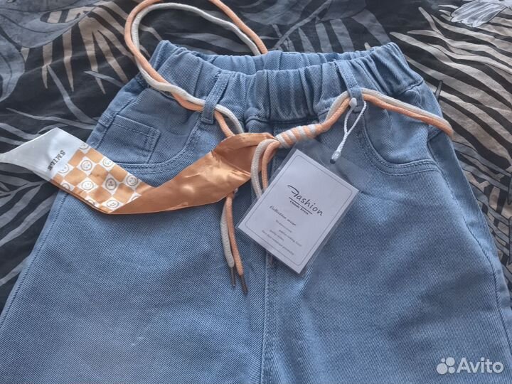 Джинсы на девочку 140