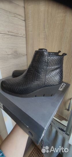 Полусапожки Ecco, 40р, практически новые