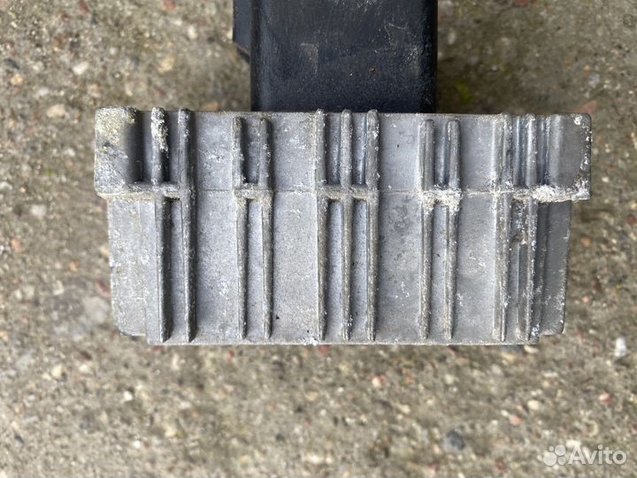 Реле свечей накала Опель Астра 1.7 D 2003 г