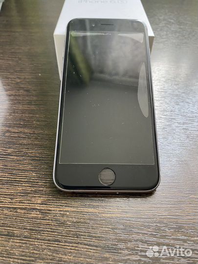 Телефон iPhone 6s