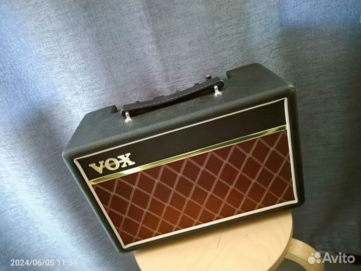 Гитарный комбоусилитель VOX Pathfinder 10