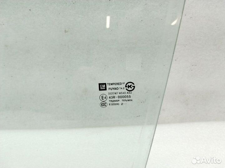Стекло двери переднее левое Chevrolet Cruze J300