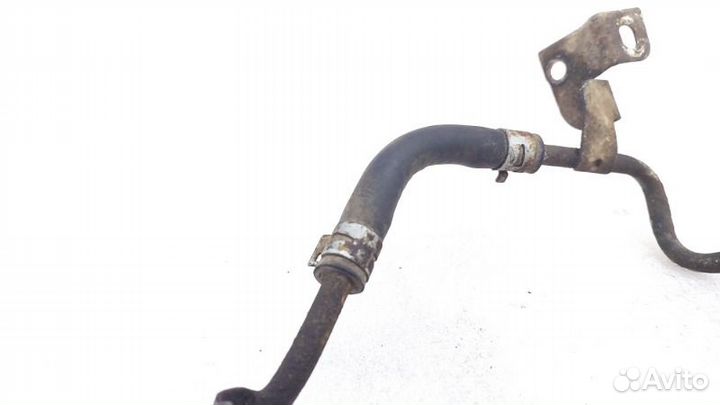 Трубка масляная левая Toyota Land Cruiser 200