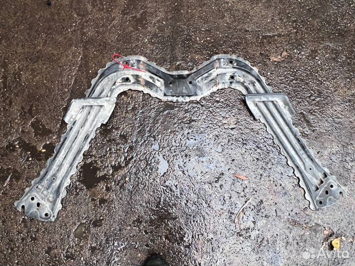 Стабилизатор задний Infiniti FX рест. (S50) S50