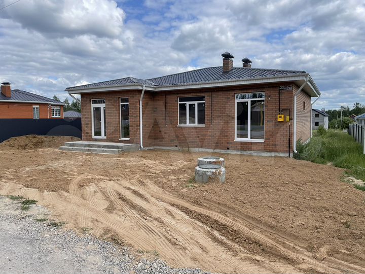 Коттедж 114 м² на участке 8,4 сот.