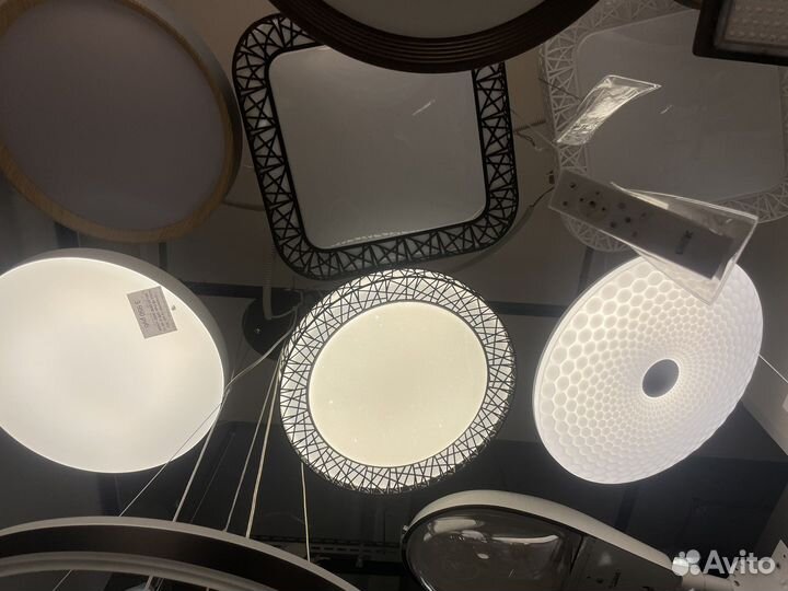 Светодиодные люстры с пультом управления