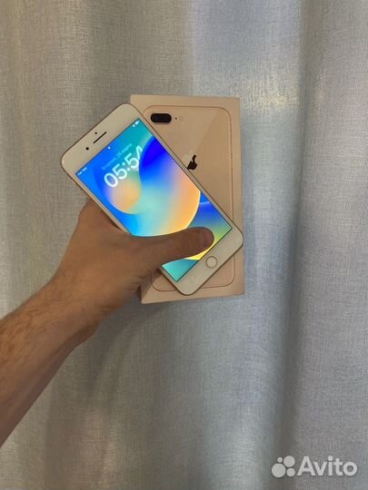 iPhone 8 Plus, 64 ГБ