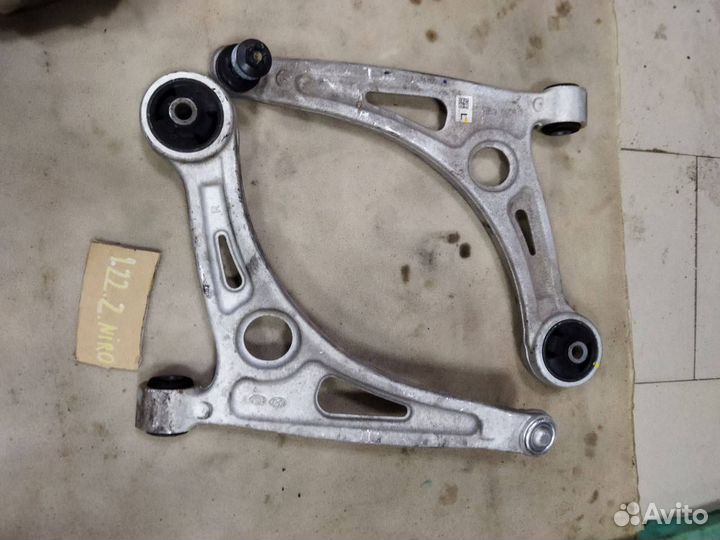 Рычаг передний Kia Niro 2020