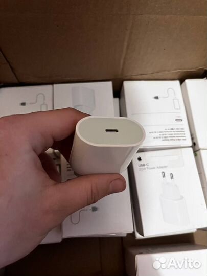 Адаптер Apple 20w