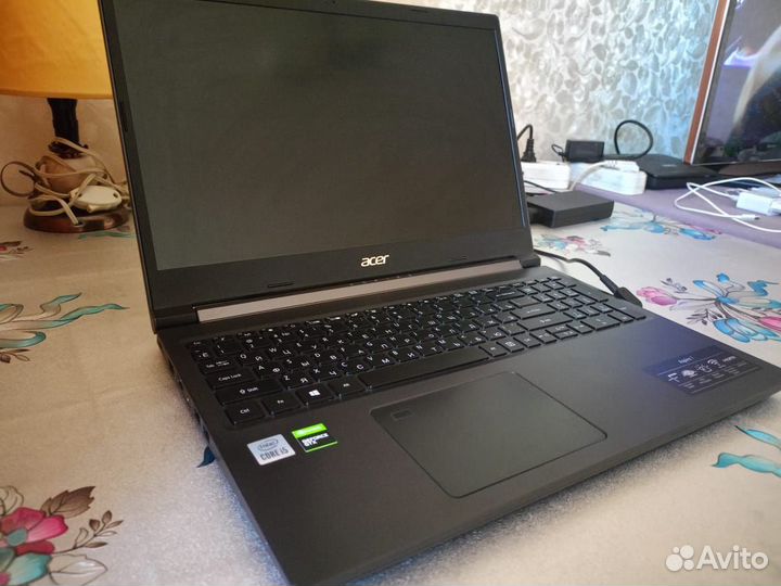 Acer Aspire A715-75G