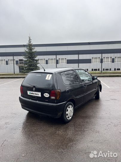 Volkswagen Polo 1.0 МТ, 1999, 200 000 км