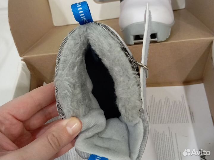 Лыжные ботинки