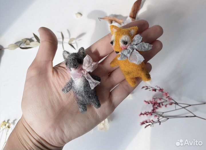 Миниатюрные валяные игрушки из шерсти