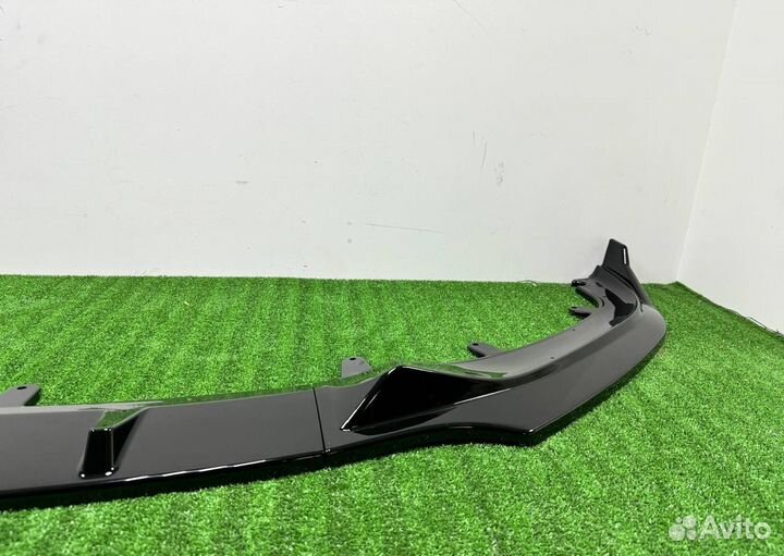 Губа переднего бампера Глянец BMW G14 G15 G16