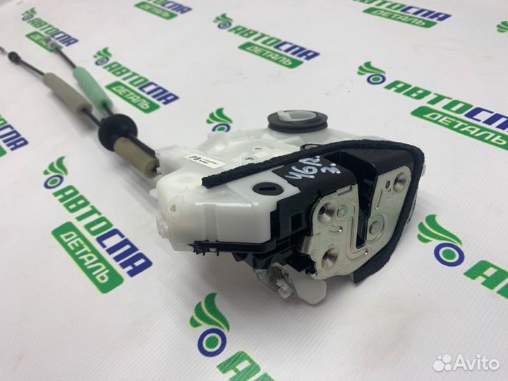 Замок двери задний правый Mazda 3Bp хетчбек 5D