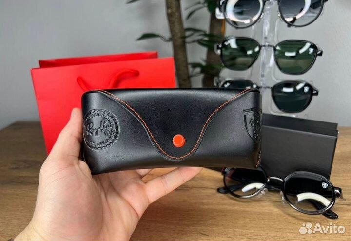 Очки ray ban scuderia ferrari