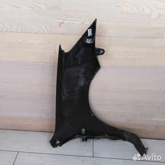 Крыло переднее левое Mitsubishi Lancer 9
