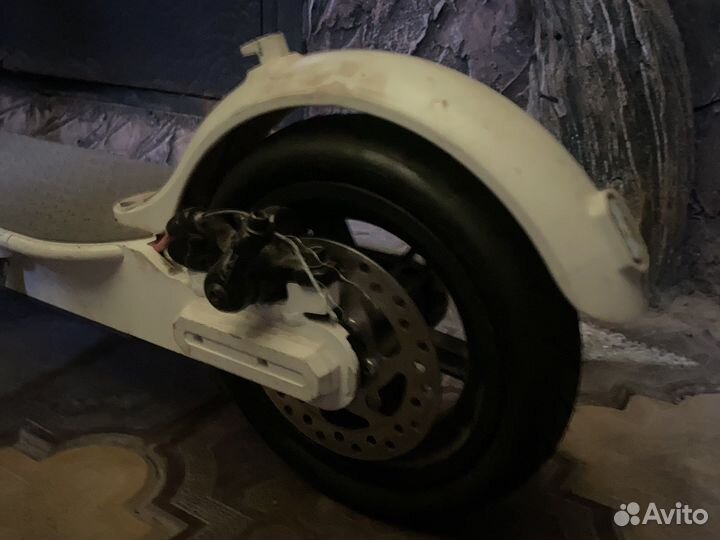 Самокат взрослый электрический (сломан)