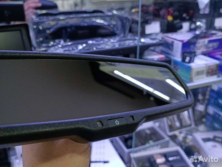 Зеркало с монитором для штатной установки