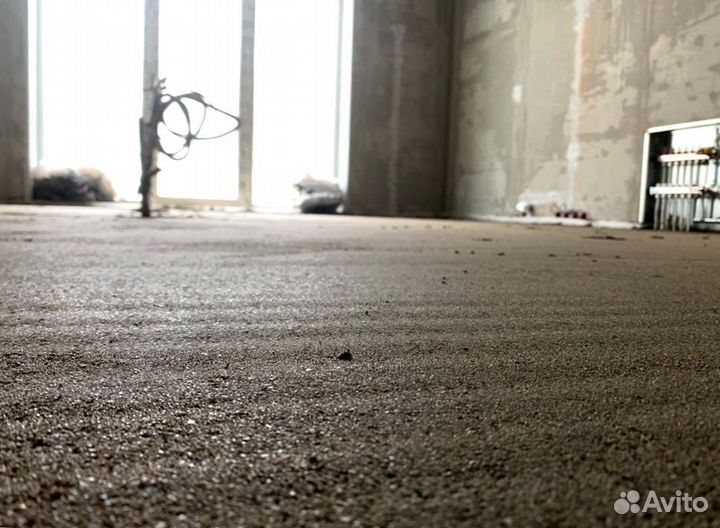 Стяжка пола ровный пол за день