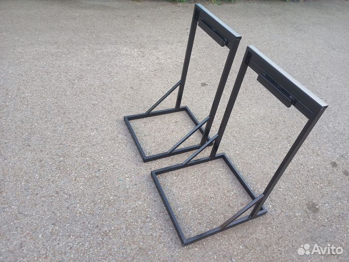 Стойка для лодочного мотора. Хранение мотора