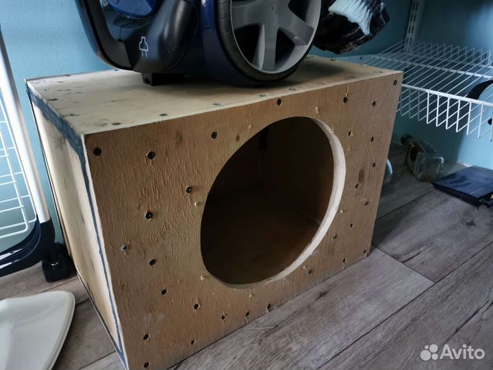 Короб под сабвуфер