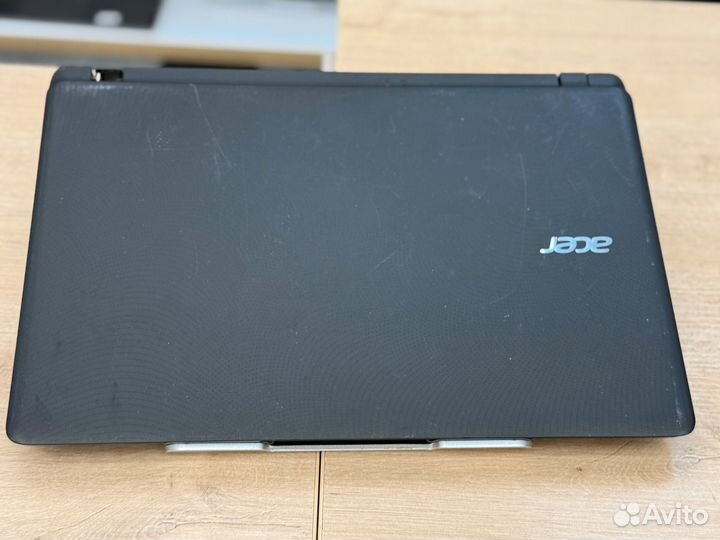 Ноутбук Acer full HD Core i3-6006U/ 6 RAM/ 240 SSD