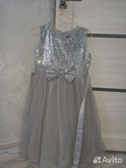 Платье праздничное для девочки