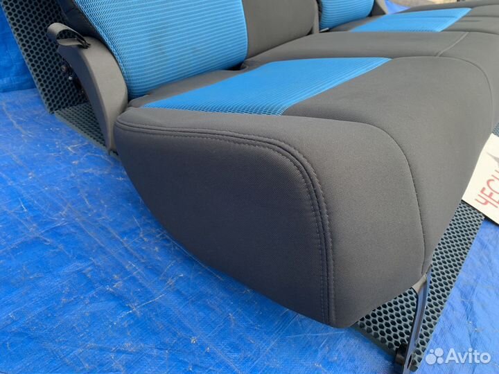 Сиденье заднее для Dodge Caliber PM