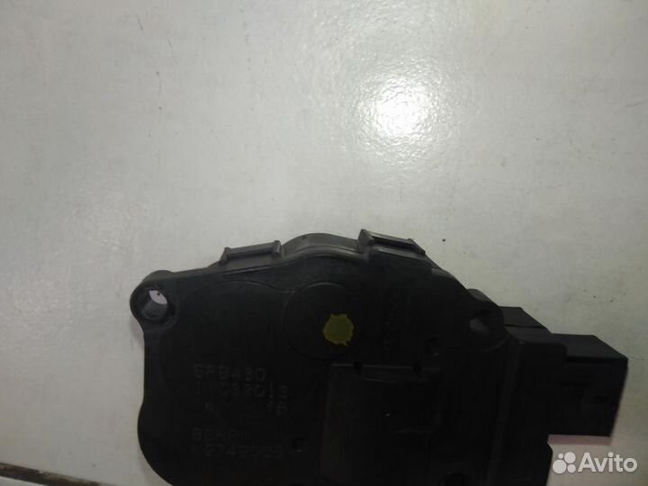 Сервопривод заслонок печки Mercedes-Benz E-Class W