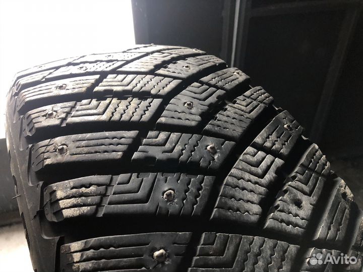 Goodyear Ultragrip Ice Arctic 215/55 R17 98T