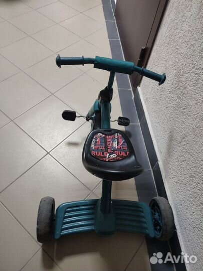 Трехколесный велосипед