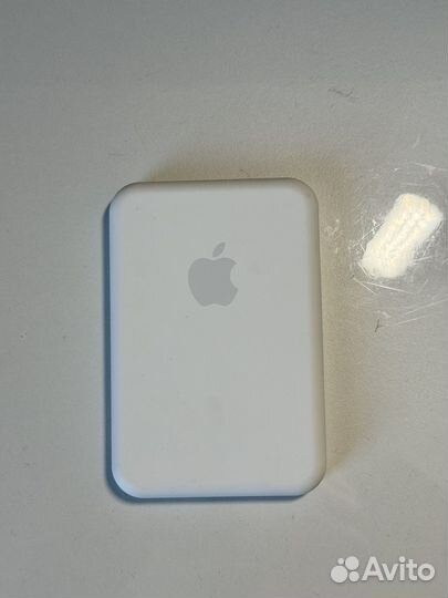 Повербанк MagSafe на 5000