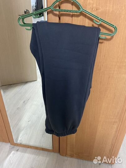 Спортивный костюм женский