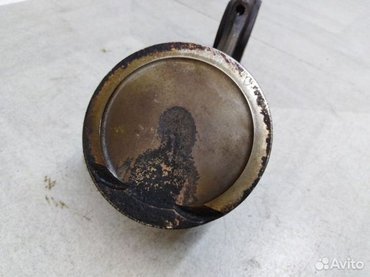 Поршень с шатуном 30750275