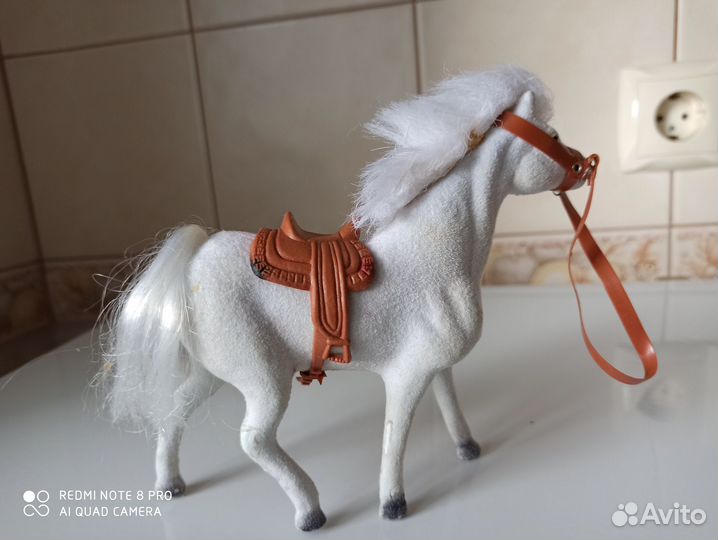 Лошадь для Барби (Barbie)