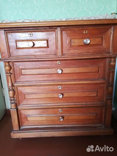 Комод старинный