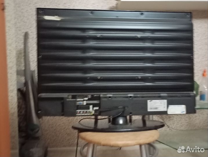 Телевизор samsung