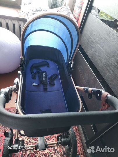 Прогулочная коляска