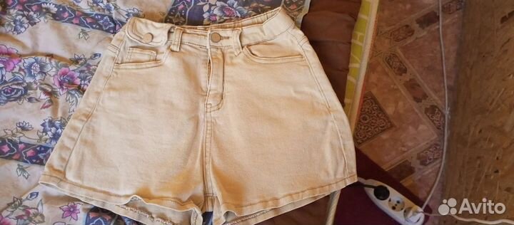 Джинсовые шорты