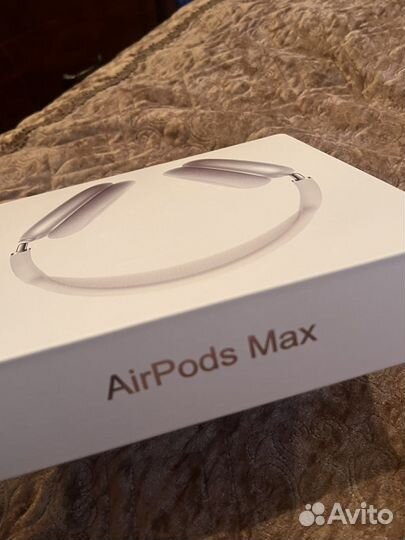 Беспроводные наушники AirPods Max в цвете Argent