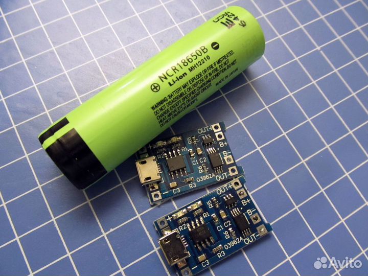 Зарядное устройство micro USB(18650)