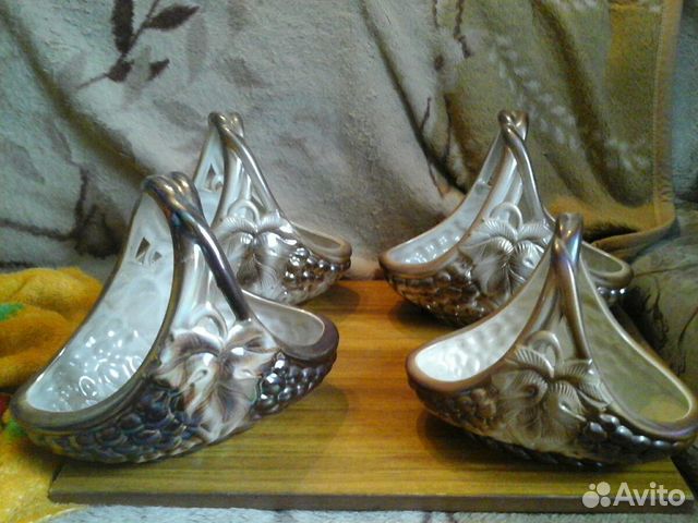 Корзинки фарфоровые