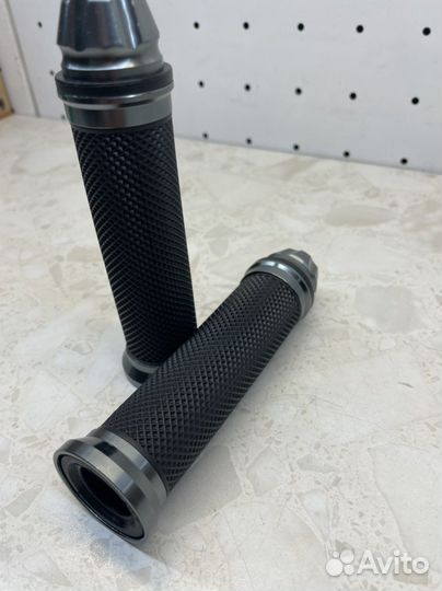 Грипсы С грузиками модель 3(титановый)