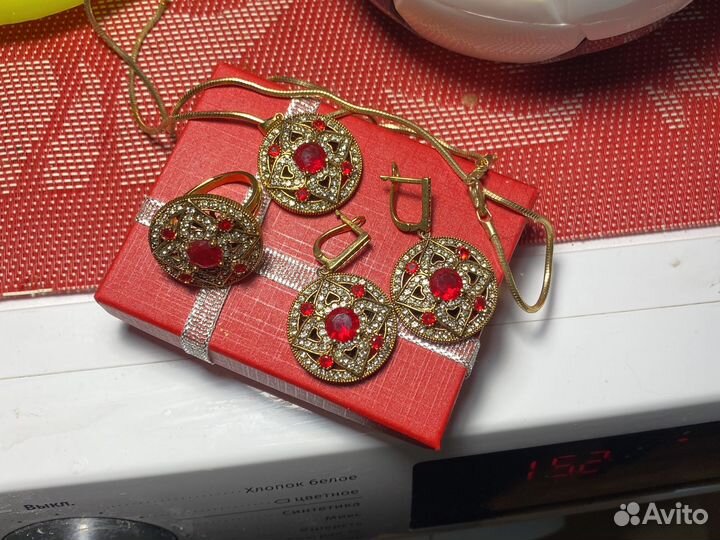 Комплект серьги, перстень, кулон и цепочка