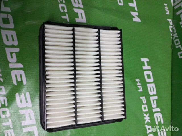 Воздушный фильтр двигателя Mitsubishi Galant 1996