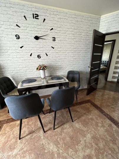 2-к. квартира, 65 м², 9/11 эт.